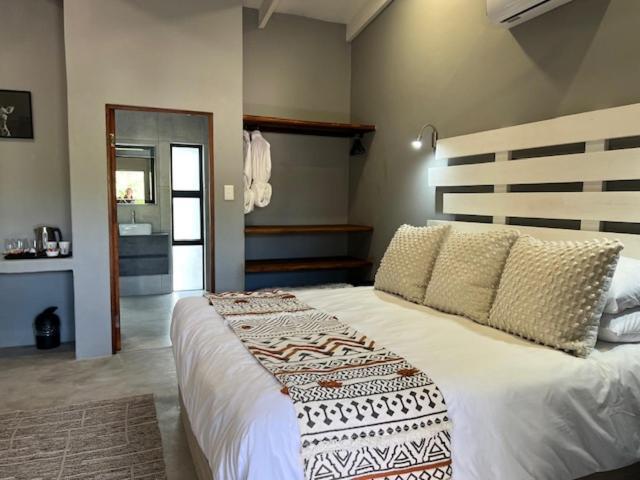 Turaco Lodge - No Loadshedding Марлот Парк Екстериор снимка